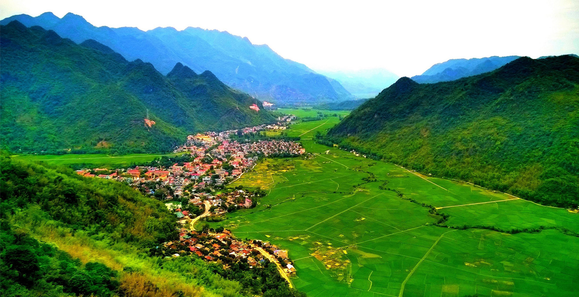 Mai Chau Day Tour Excursions